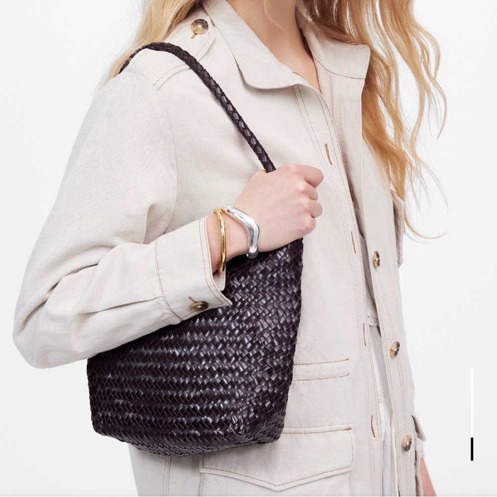 Madewell The signature Woven Shoulder Bag - Picture 2 of 5